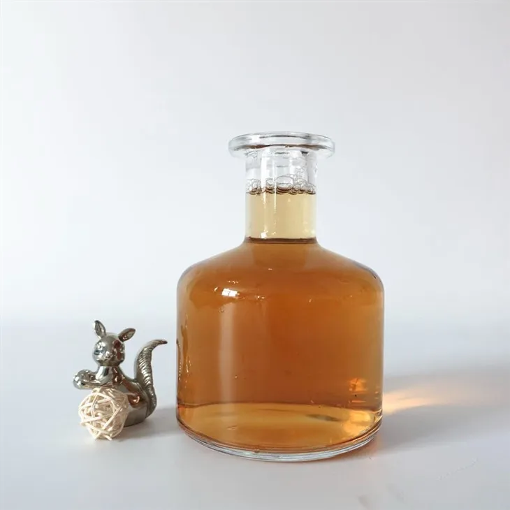 Bottiglia di liquore in vetro panciuto bianco cristallo da 750 ml e 560 g, prezzo di fabbrica