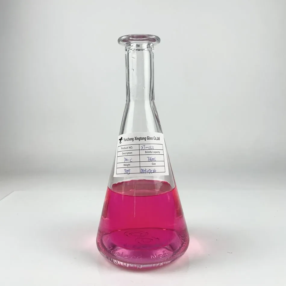 Bottiglia di vetro a matraccio conico con tappo in sughero